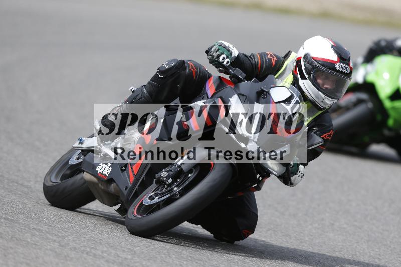 /10 20.04.2026  Pluess Moto Sport ADR/Einsteiger/30